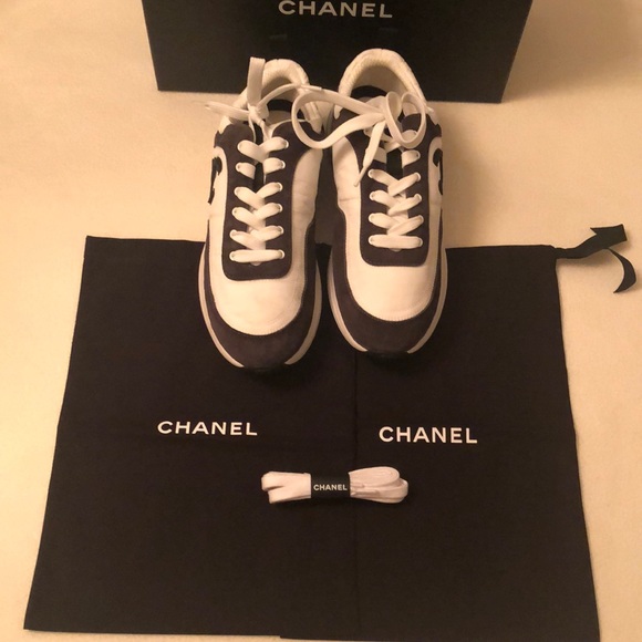 Chanel CC Logo Cloth Trainers - Picture 11 of 15